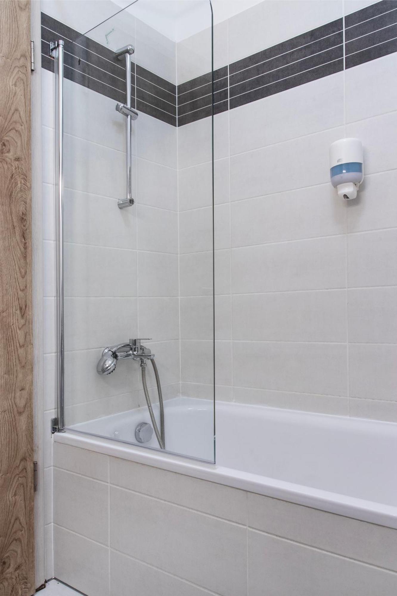 Apartamento Corvin Gem With Parking *
